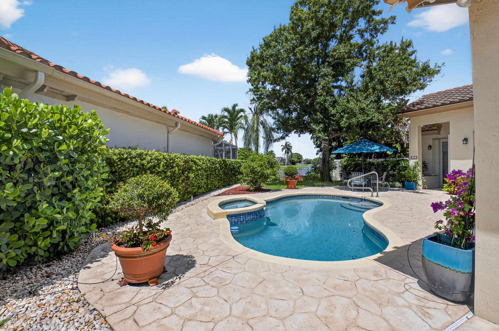 2373 NW 25th Way