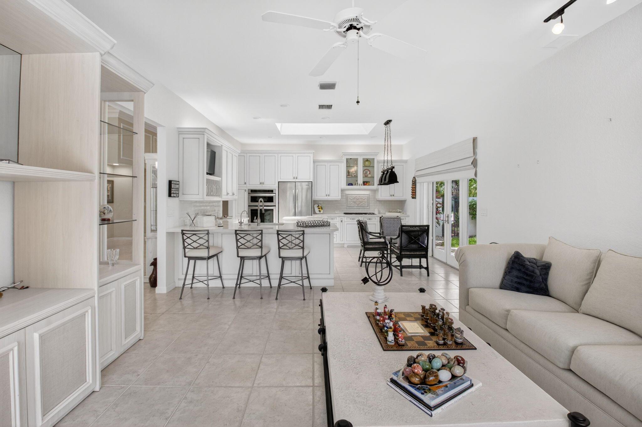 2373 NW 25th Way