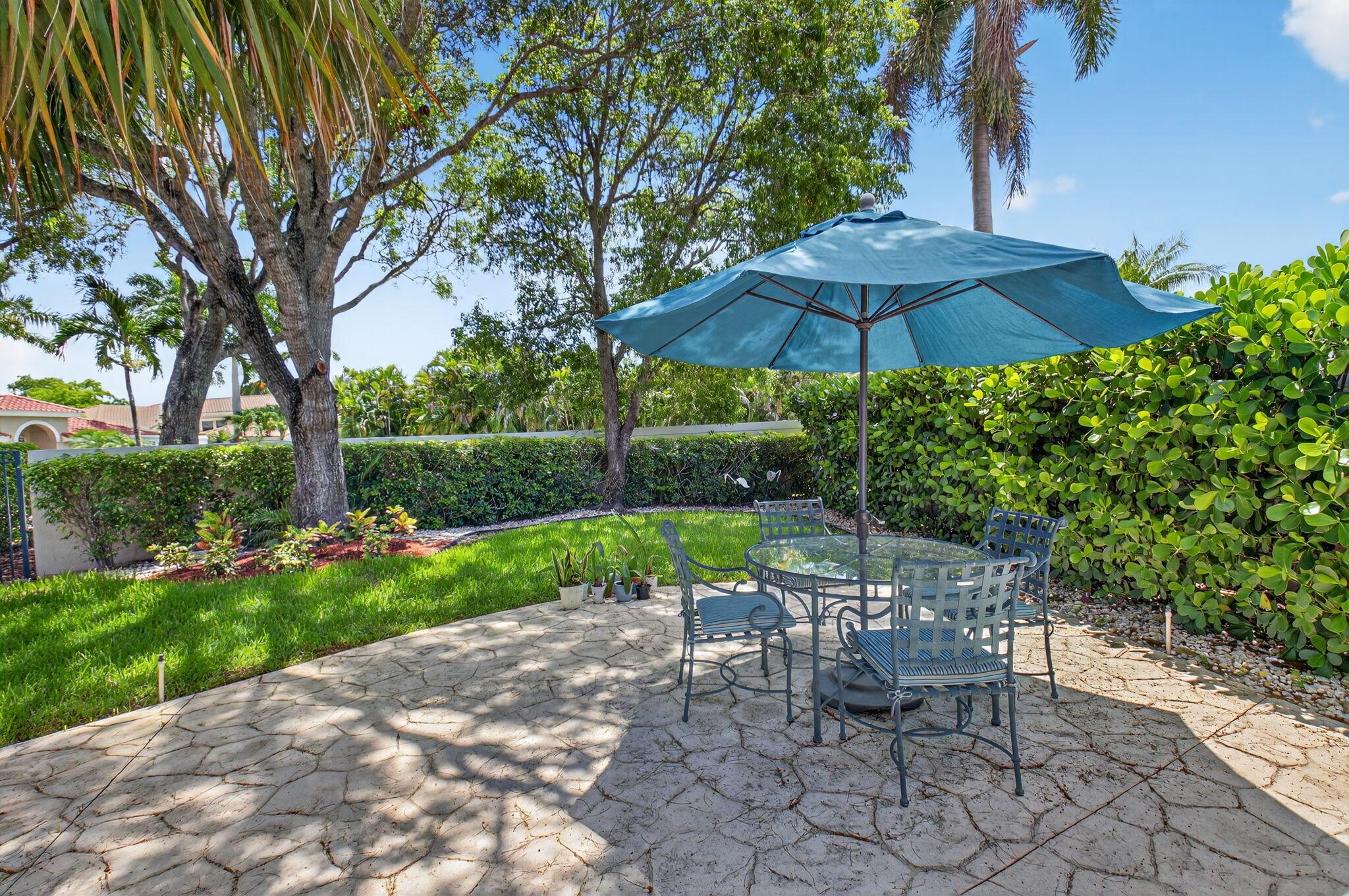 2373 NW 25th Way