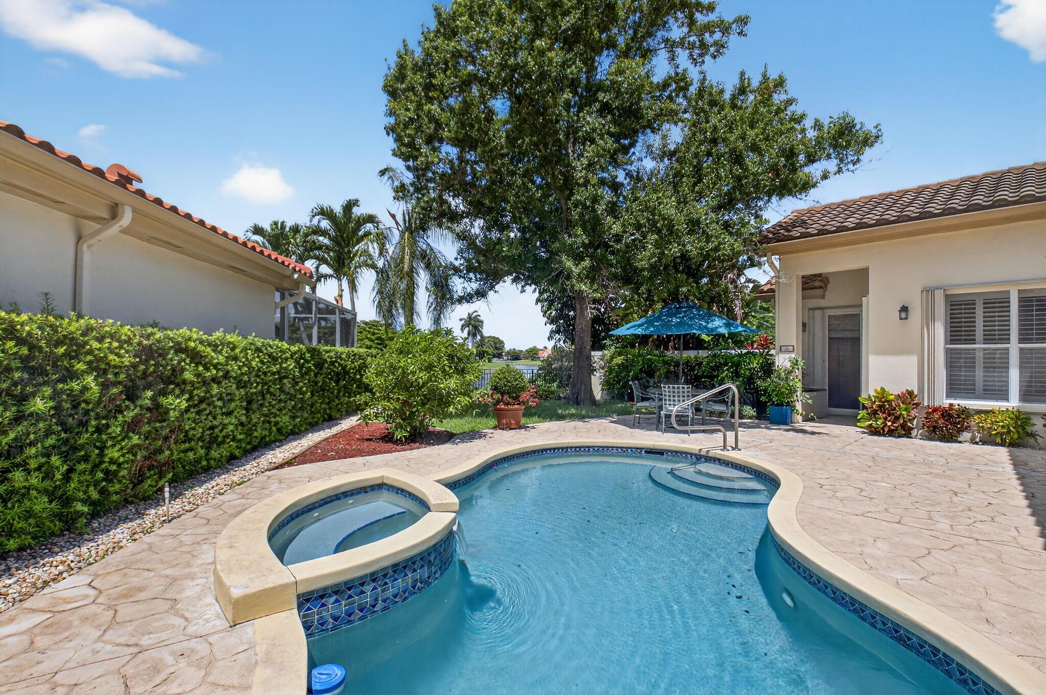2373 NW 25th Way