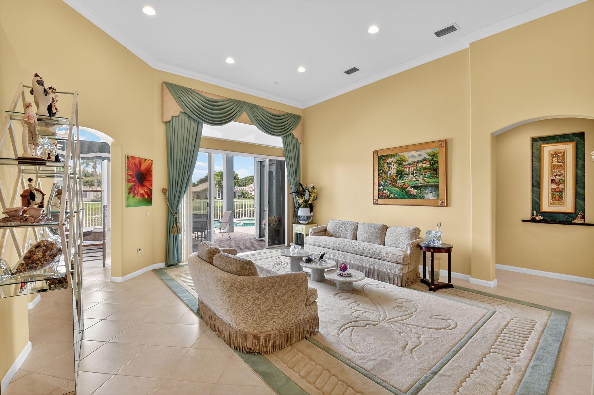 13202 Alhambra Lake Circle