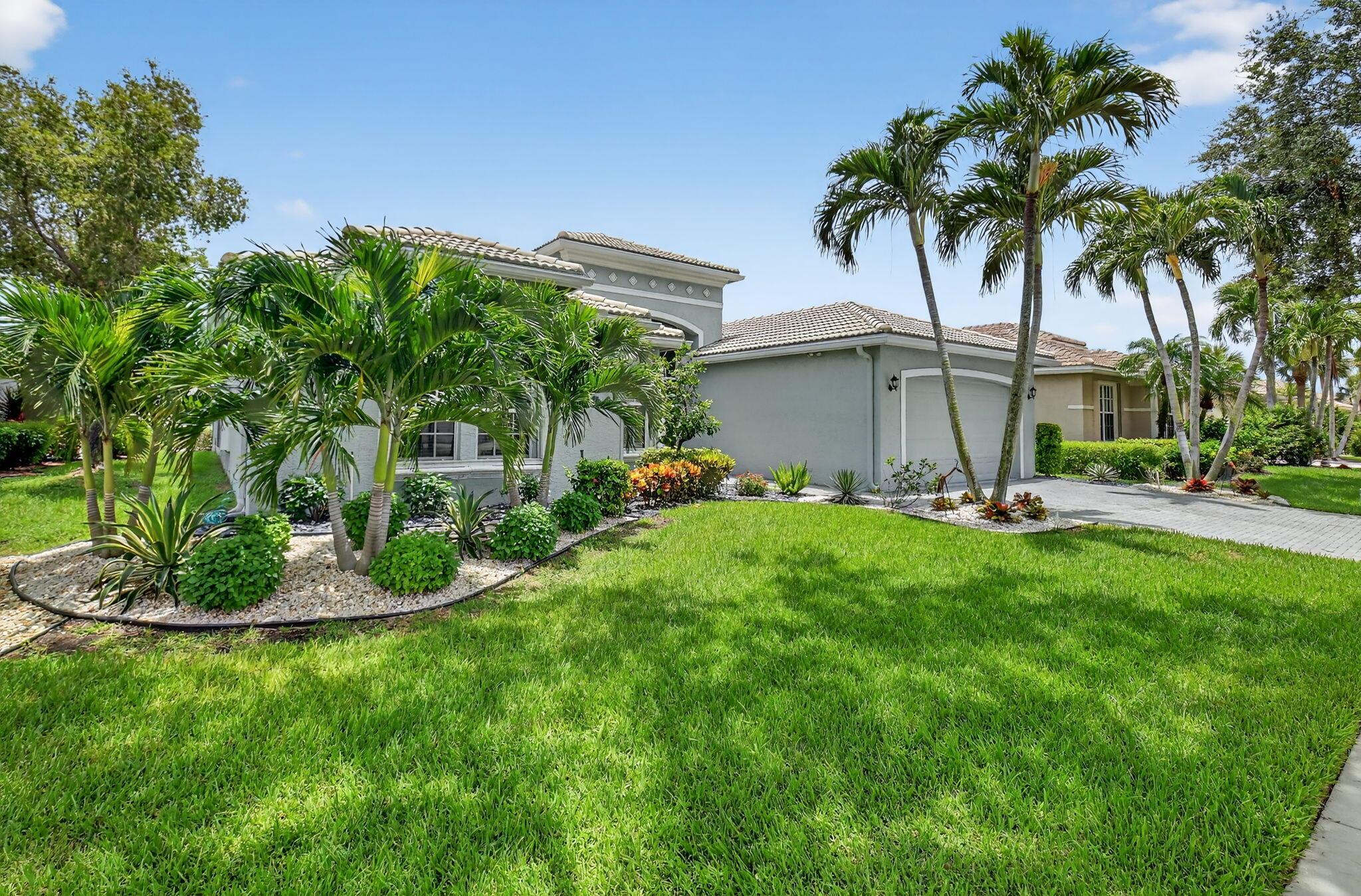 13202 Alhambra Lake Circle