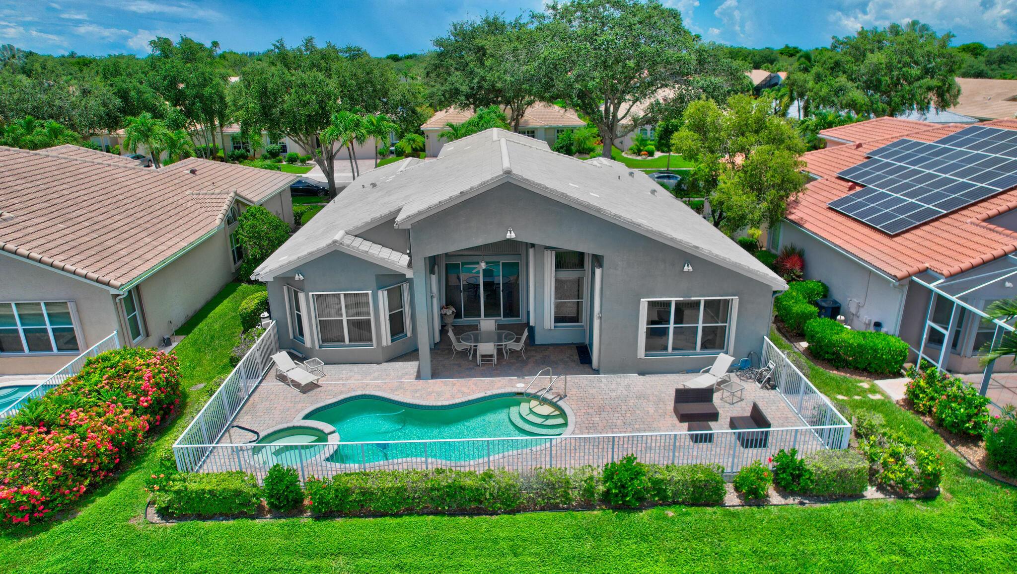 13202 Alhambra Lake Circle