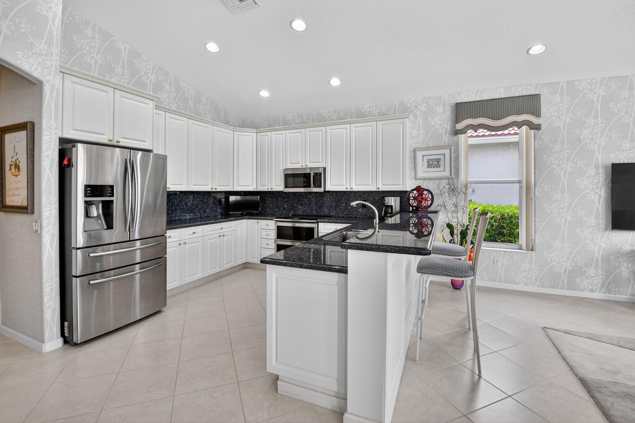 13202 Alhambra Lake Circle