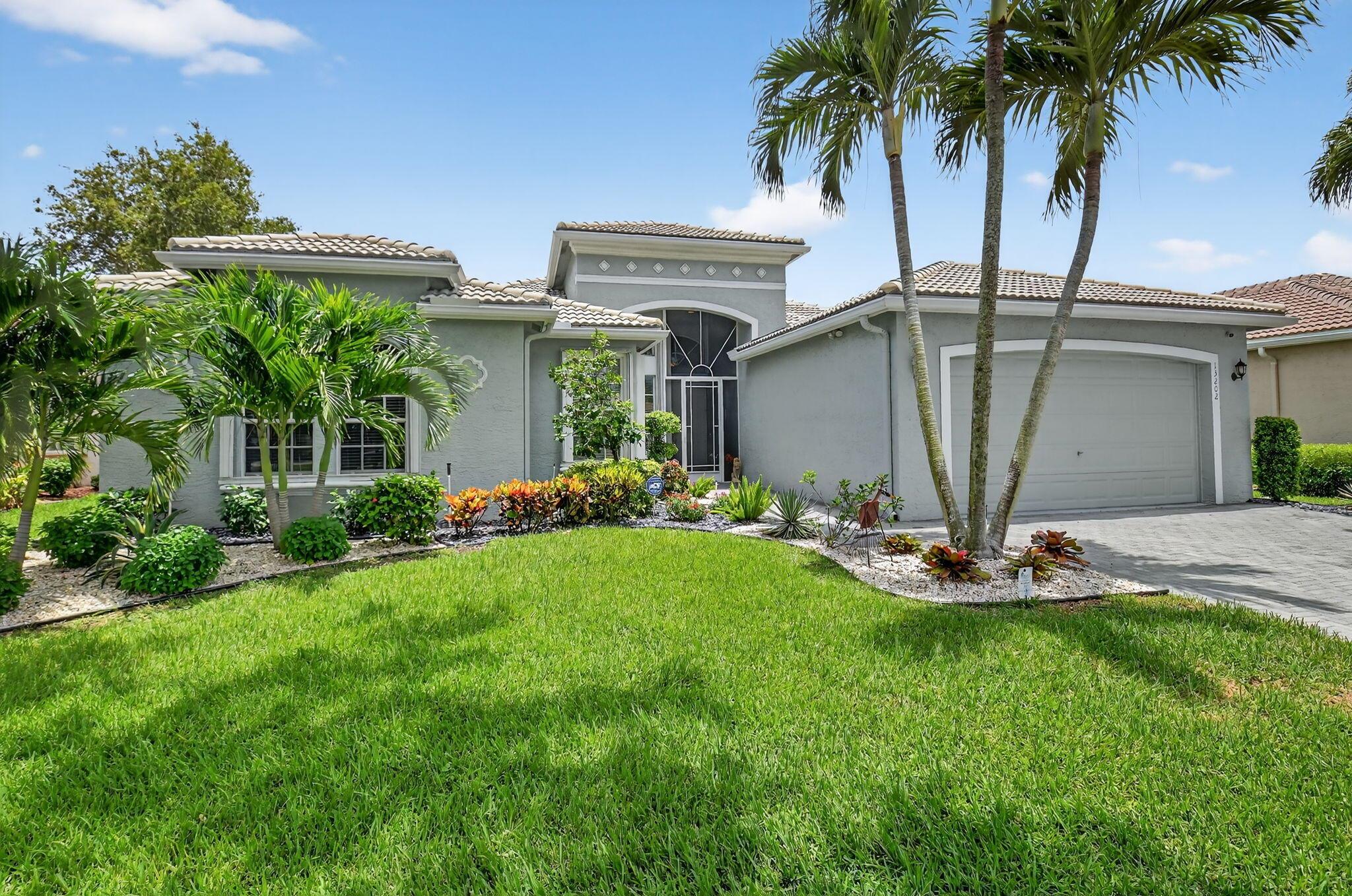 13202 Alhambra Lake Circle