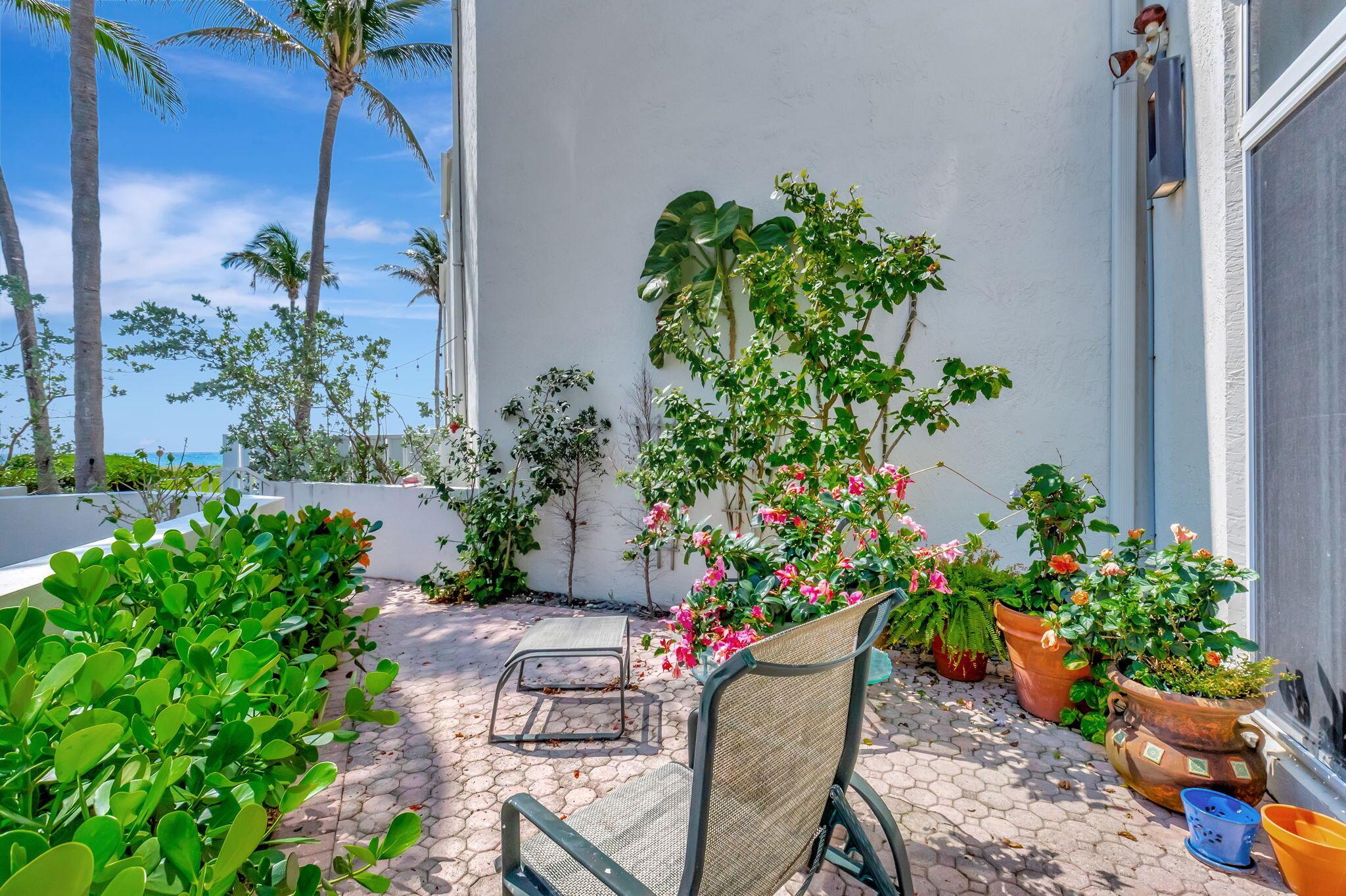 2115 S Ocean Boulevard 14