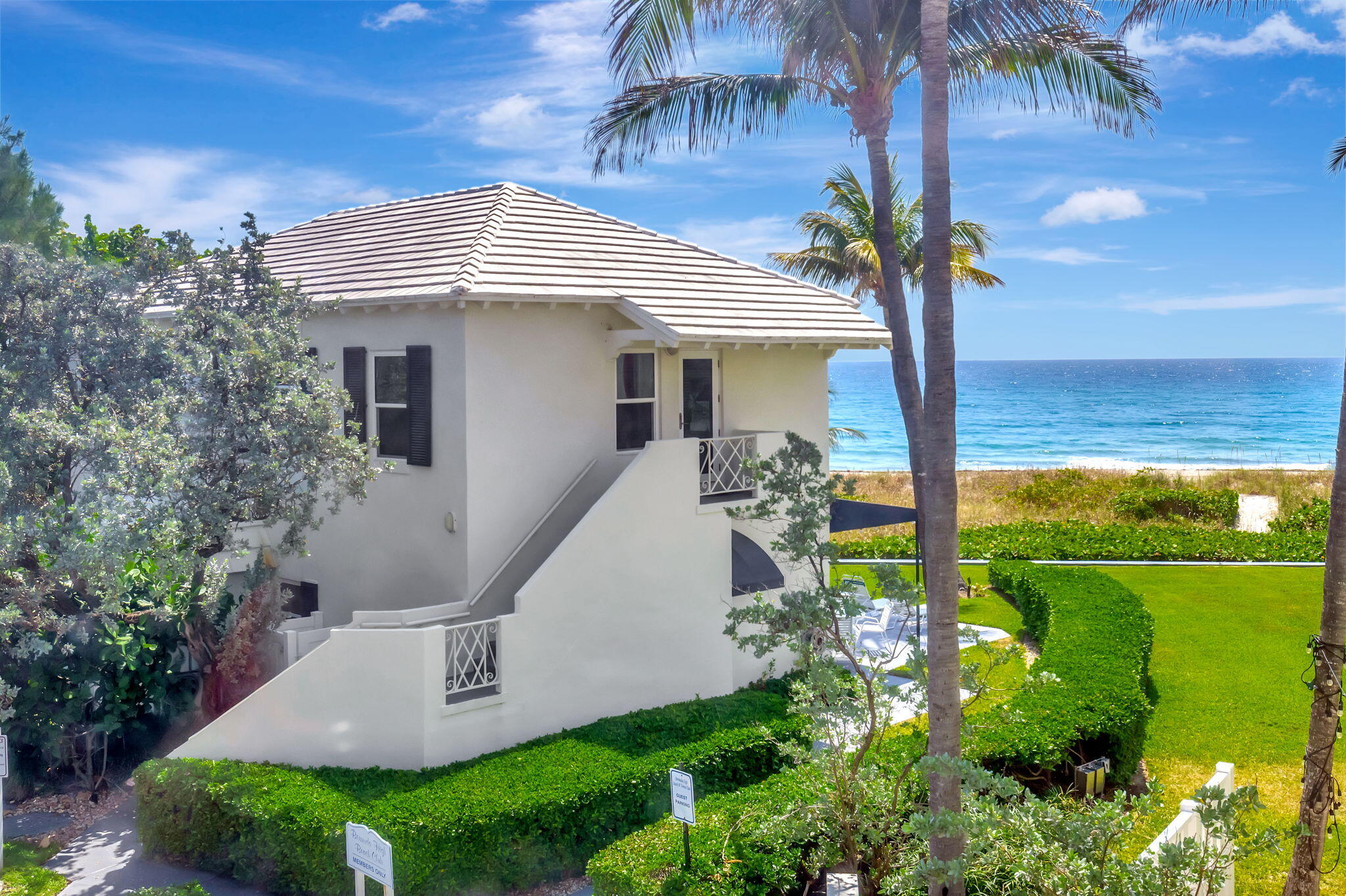 2115 S Ocean Boulevard 14