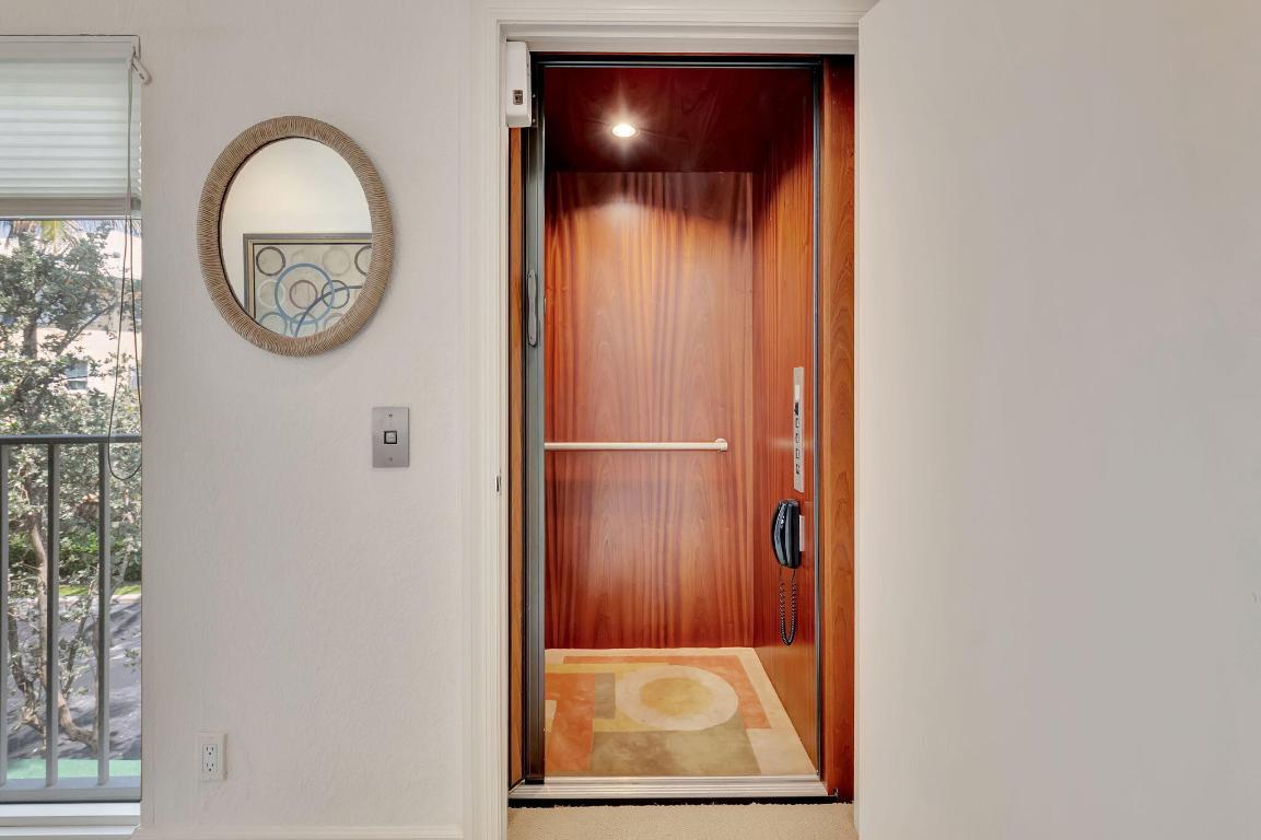 2115 S Ocean Boulevard 14