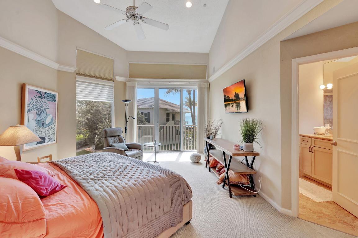 2115 S Ocean Boulevard 14