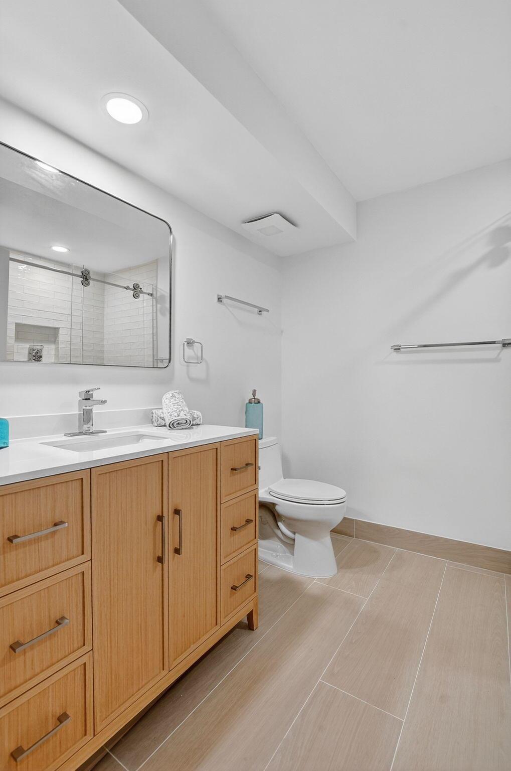 5630 Coach House Circle B