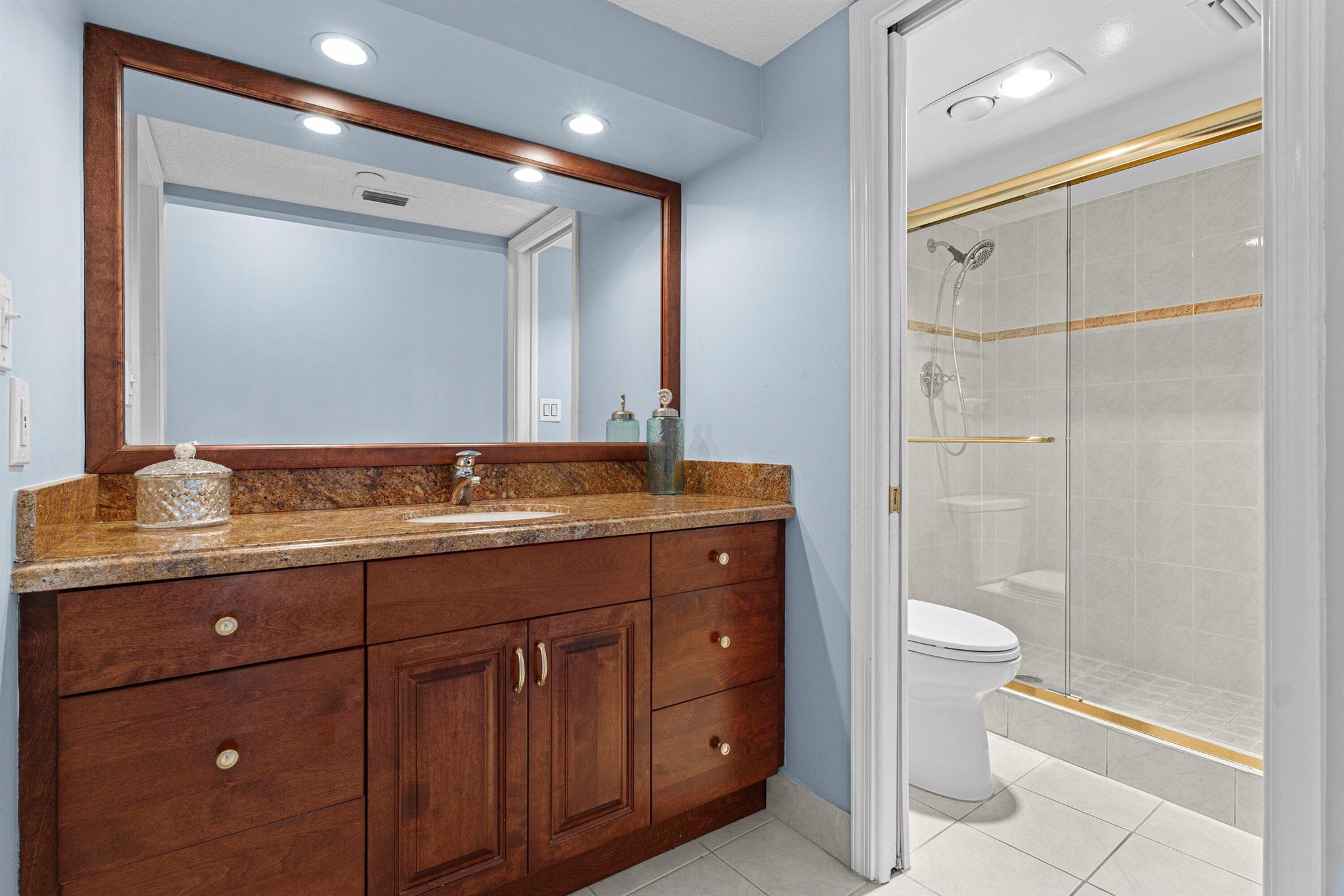 4545 N Ocean Boulevard 15d