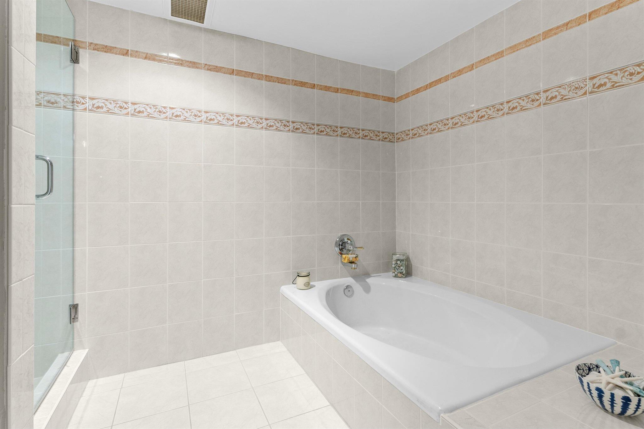 4545 N Ocean Boulevard 15d