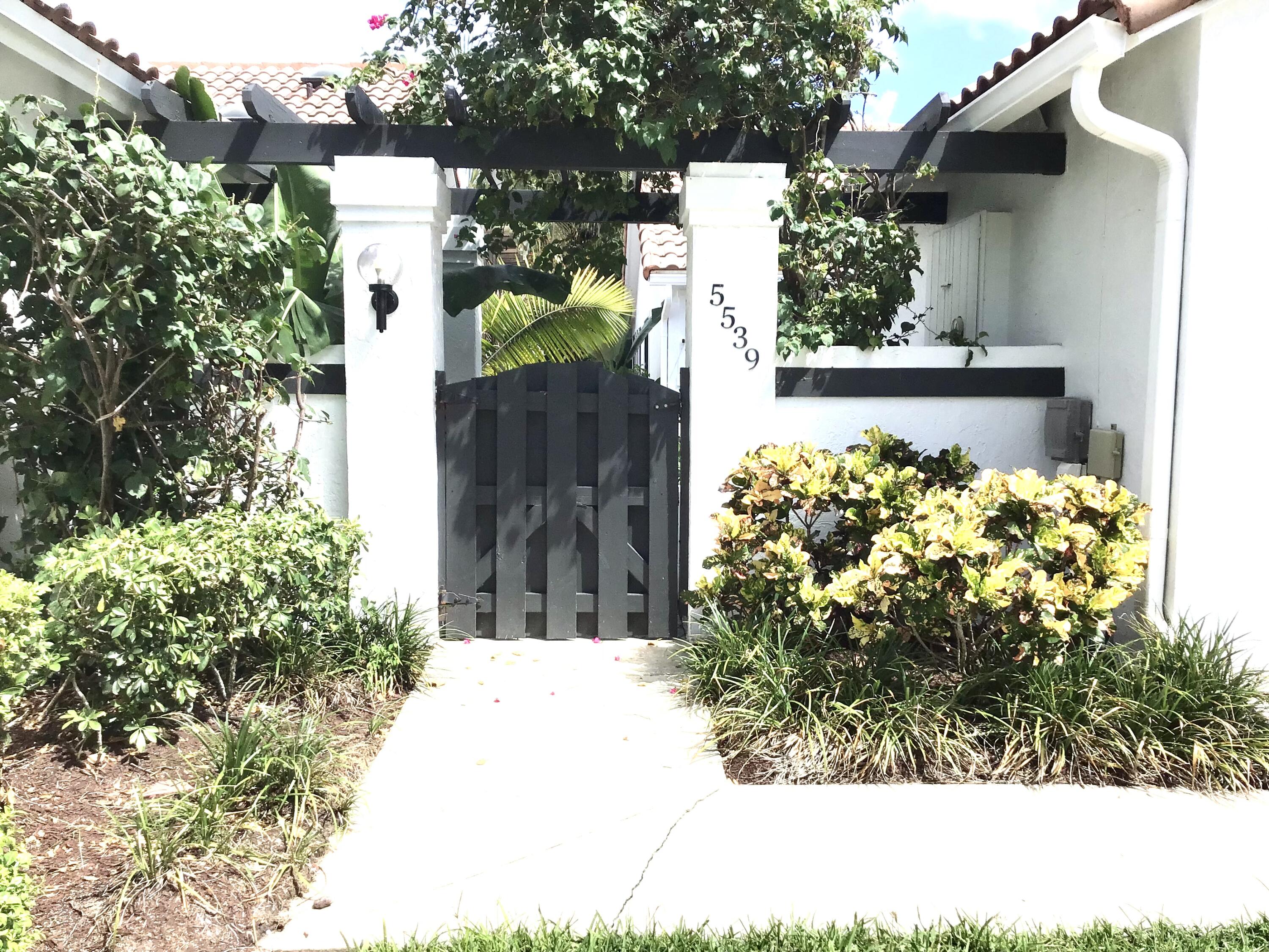5539 Eton Court