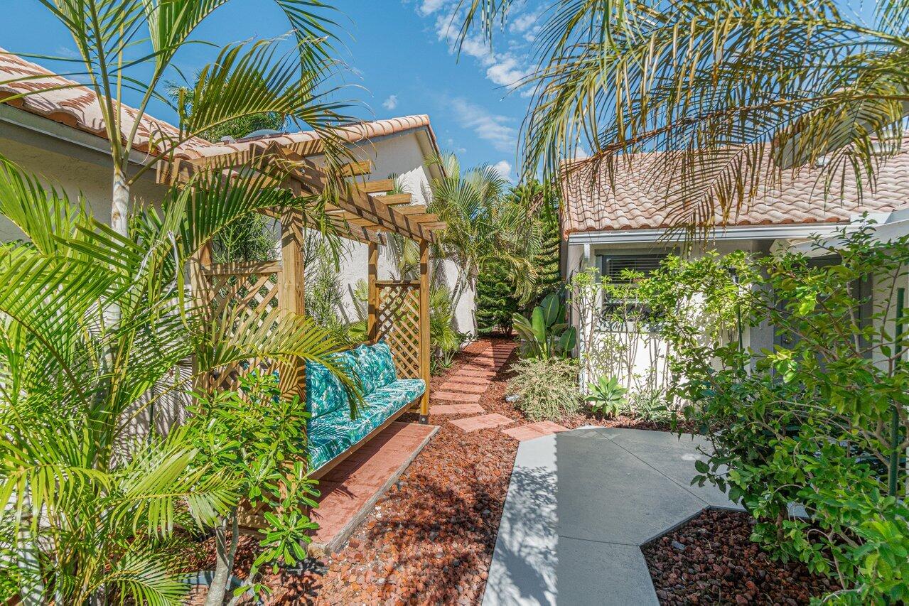 5539 Eton Court