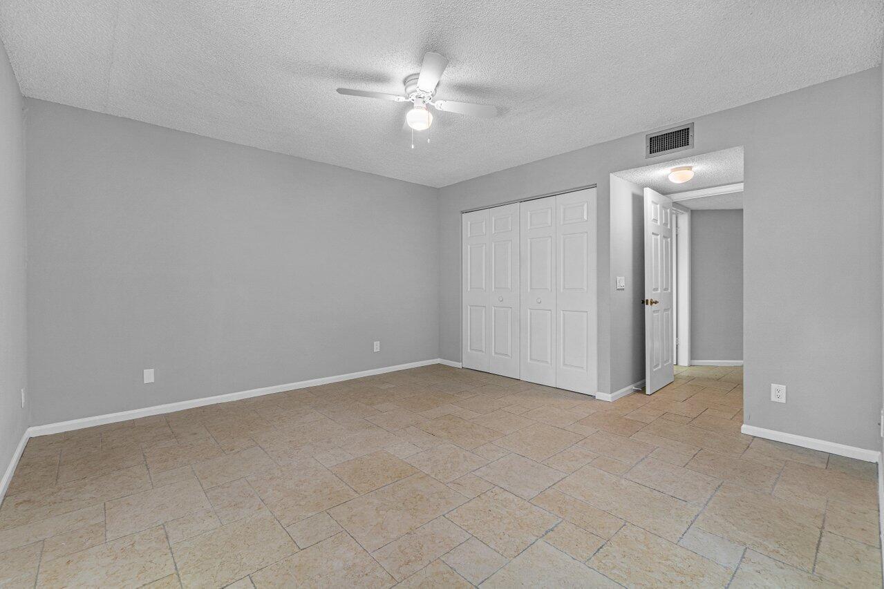 5540 Coach House Circle B