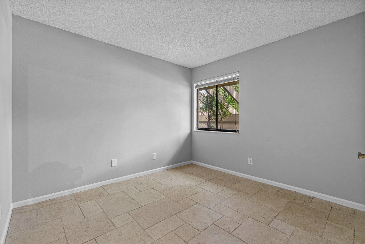 5540 Coach House Circle B