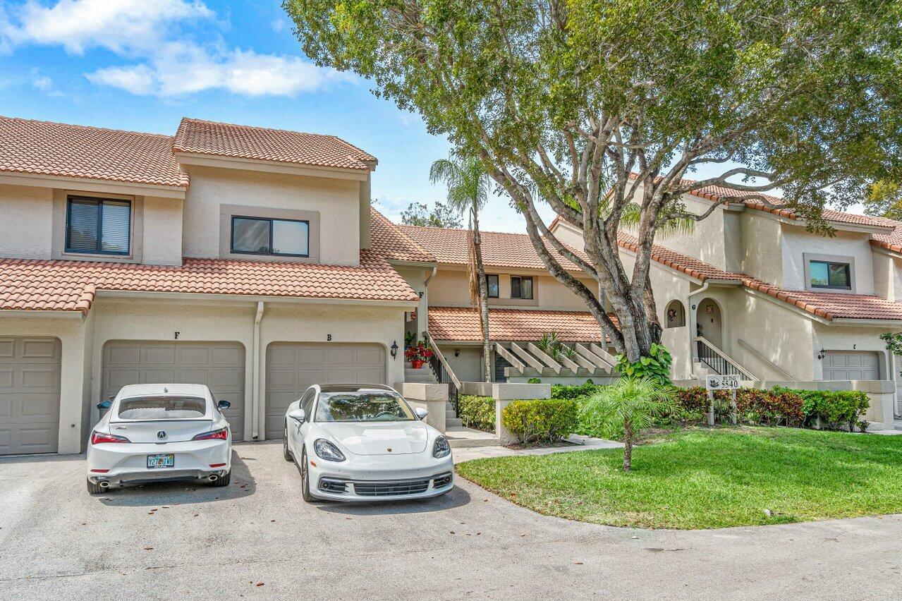 5540 Coach House Circle B