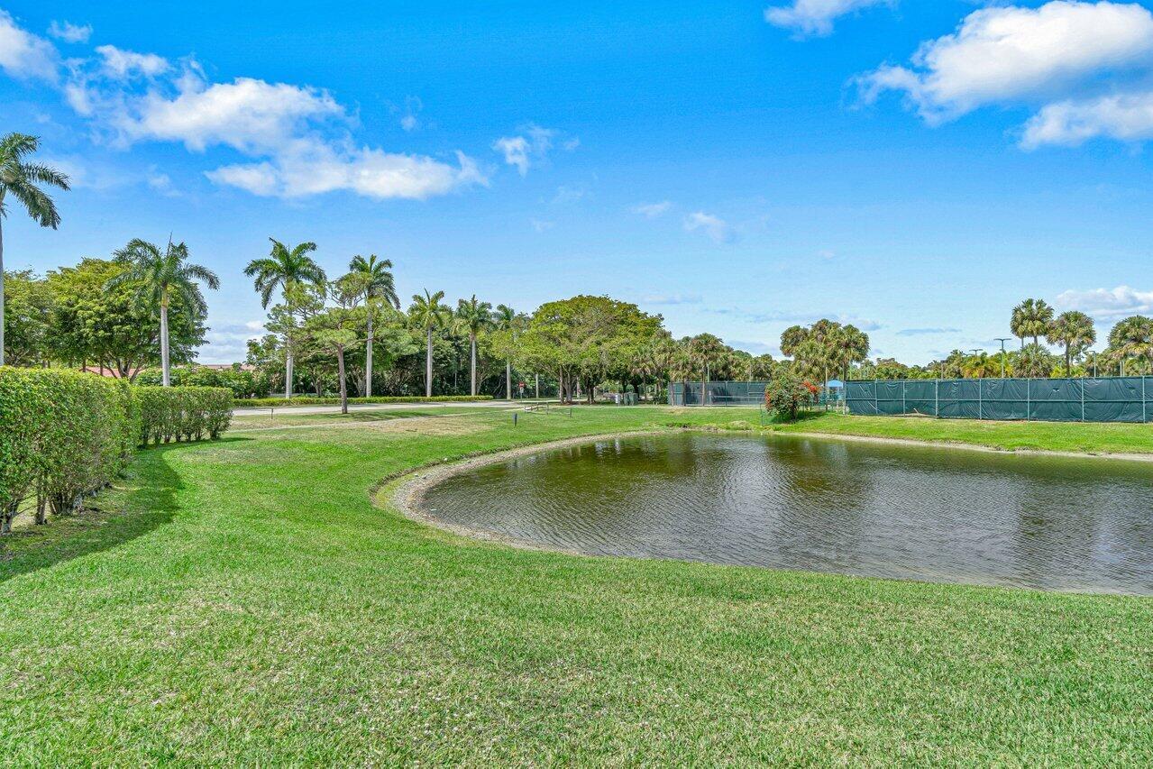 5540 Coach House Circle B