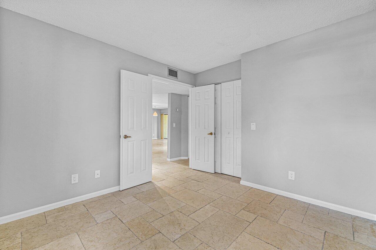 5540 Coach House Circle B