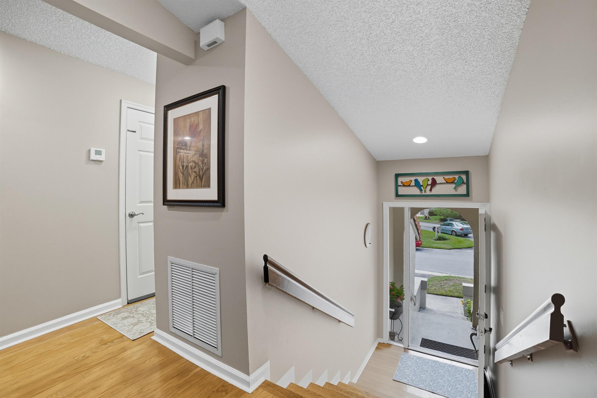 5600 Coach House Circle G