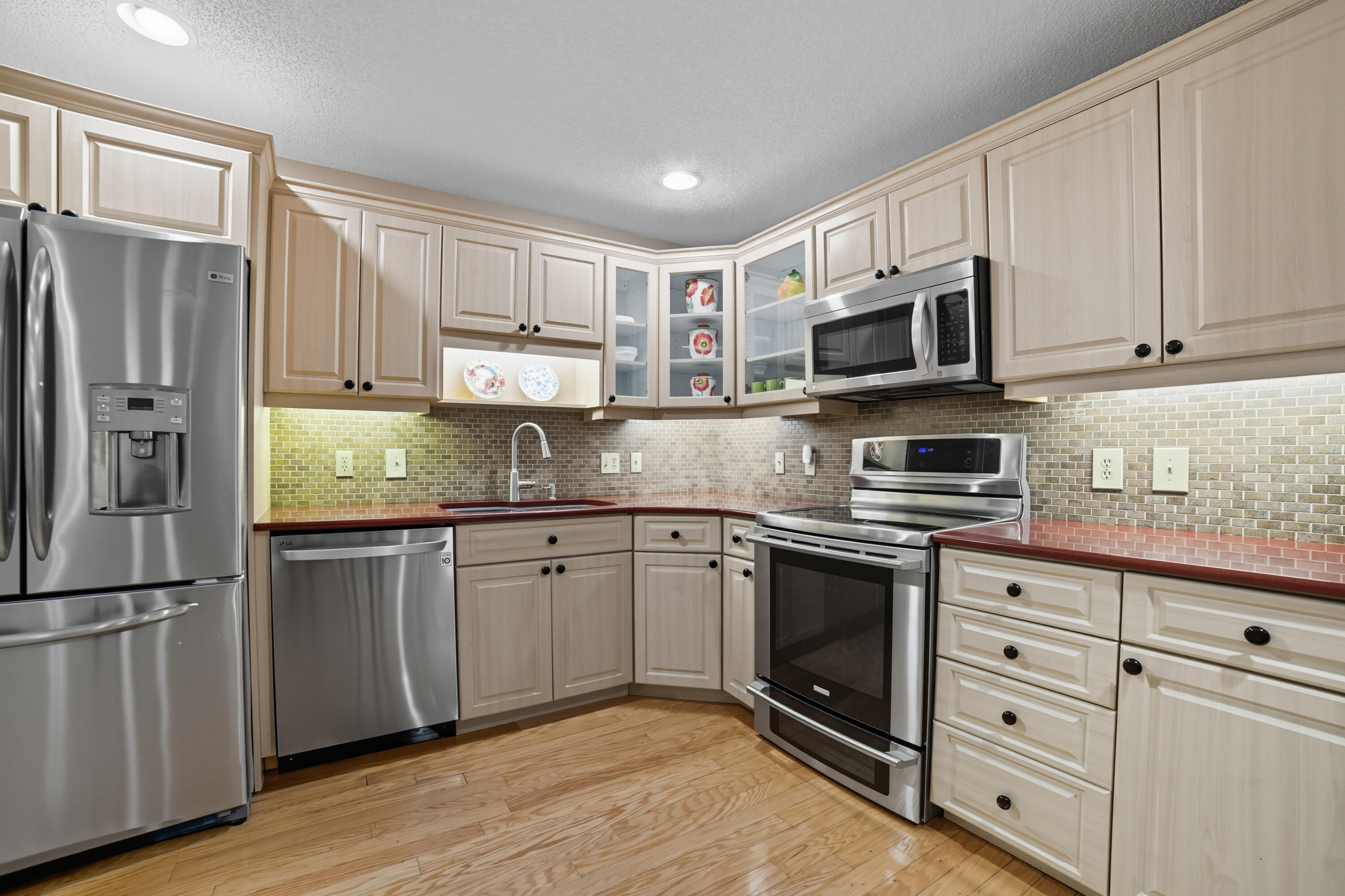 5600 Coach House Circle G