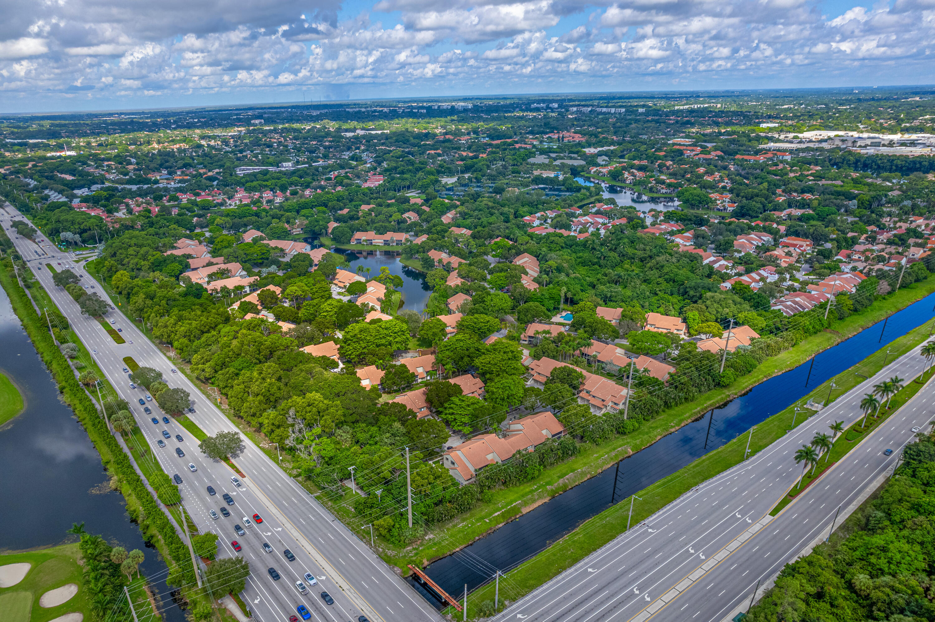 5600 Coach House Circle G