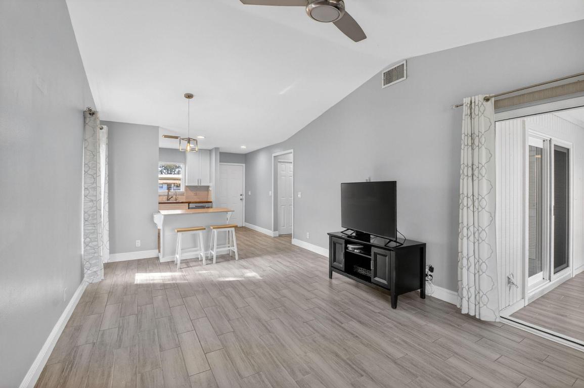 28 Via De Casas Norte 28, Boynton Beach Unit: 28