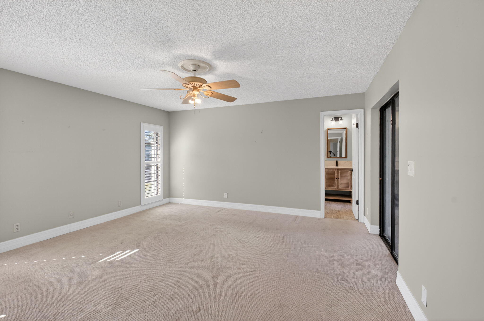 21911 Satinwood Drive