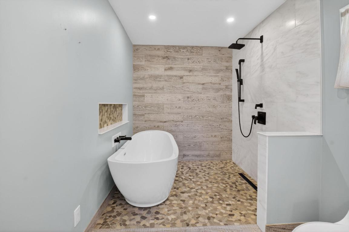 21911 Satinwood Drive