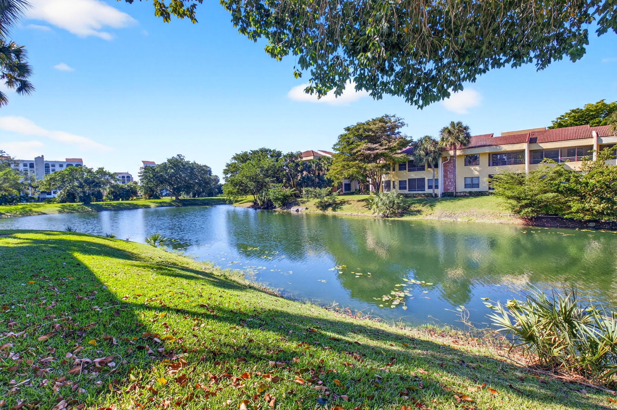 7484 La Paz Boulevard 103