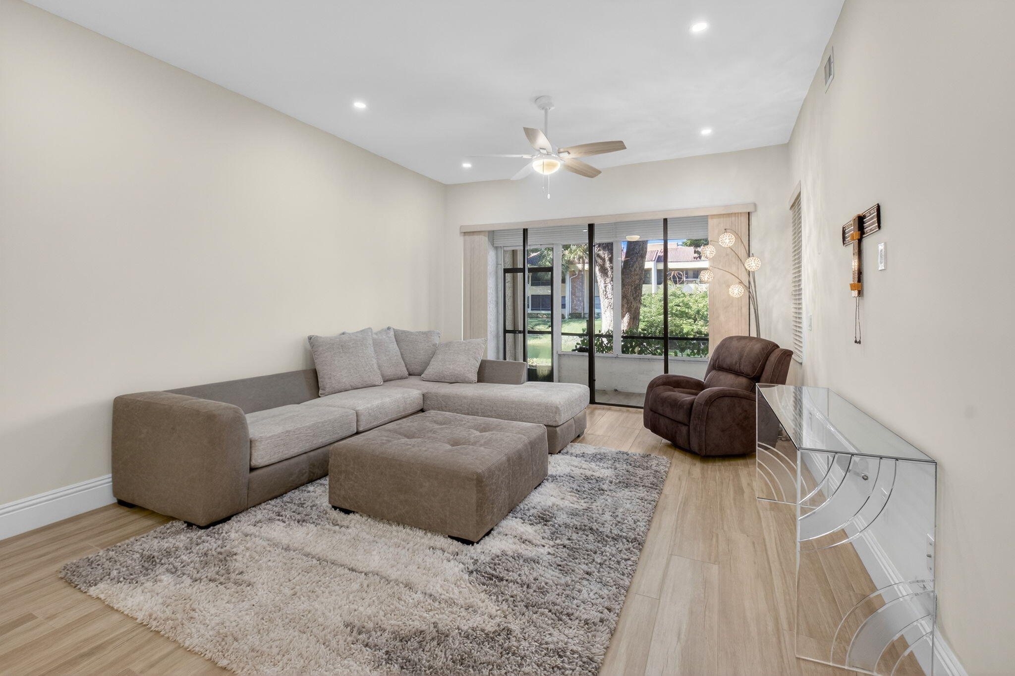 7484 La Paz Boulevard 103