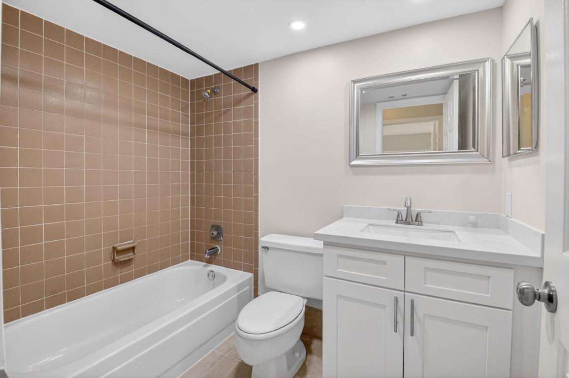 3143 Kingswood Terrace 3143