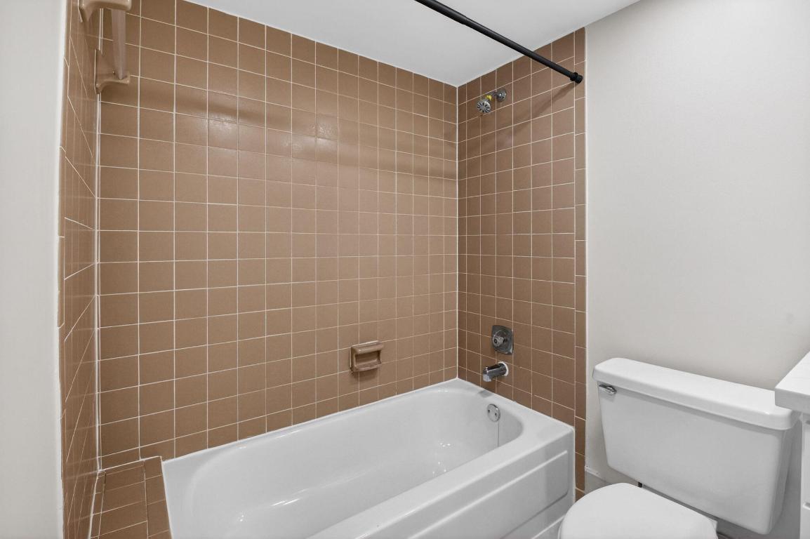 3143 Kingswood Terrace 3143