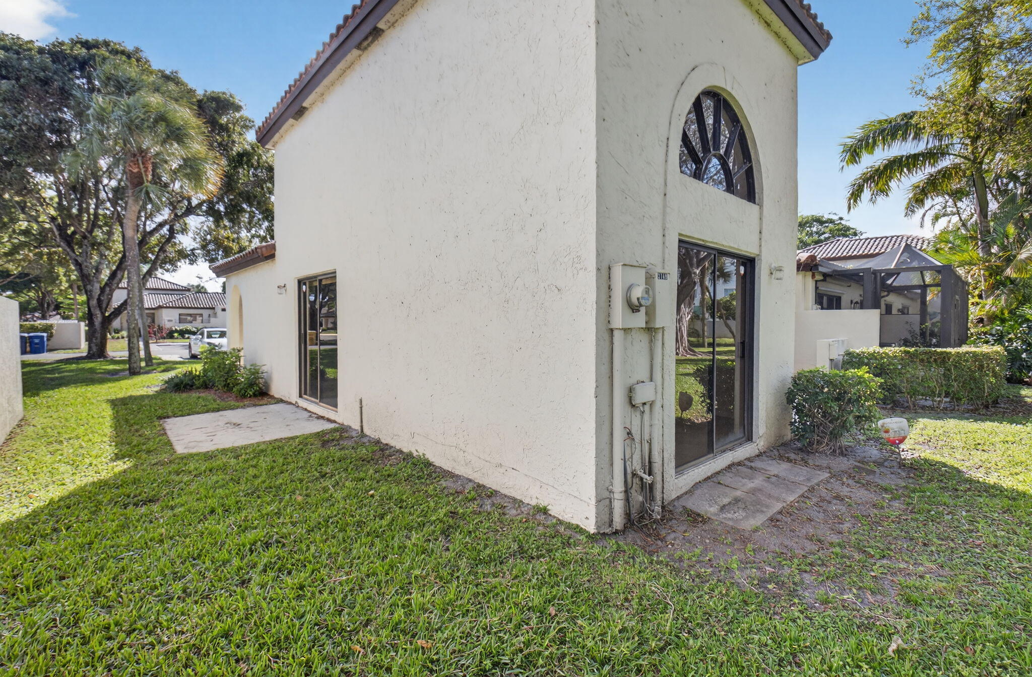 3149 Kingswood Terrace