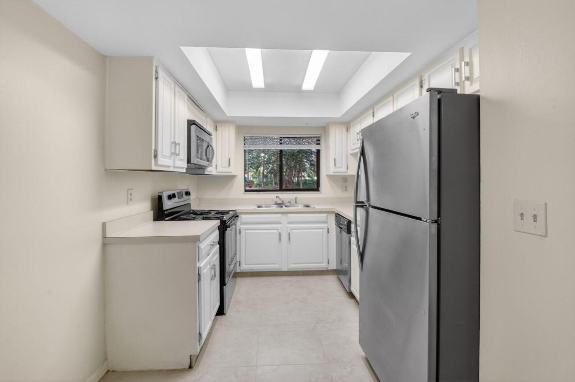 3149 Kingswood Terrace