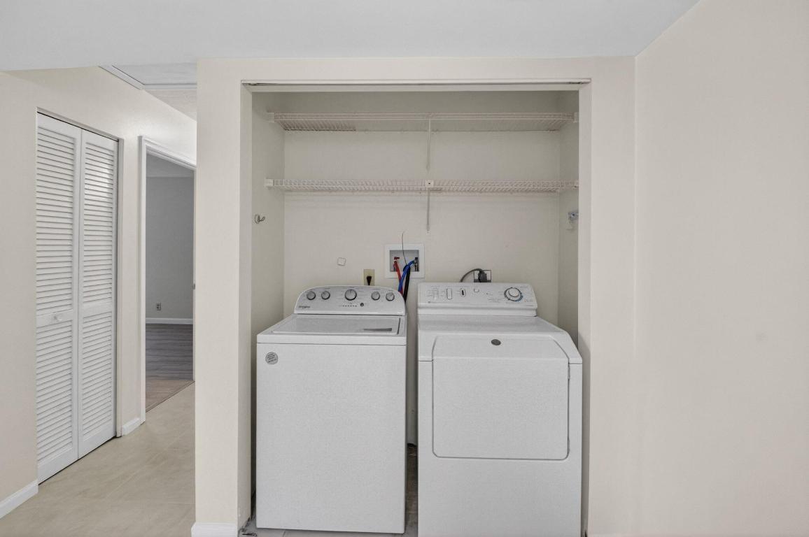 3149 Kingswood Terrace