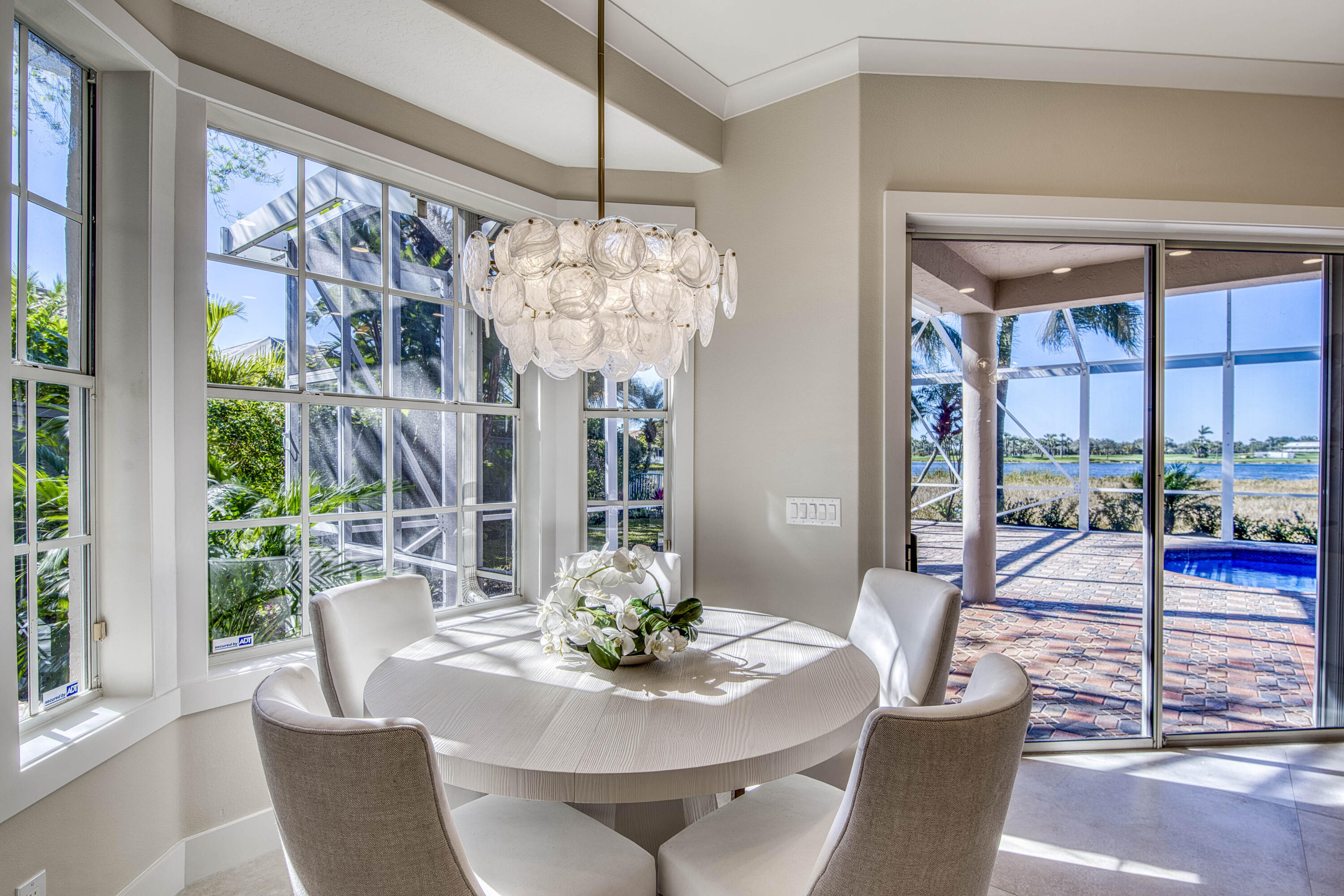 1003 Diamond Head Way