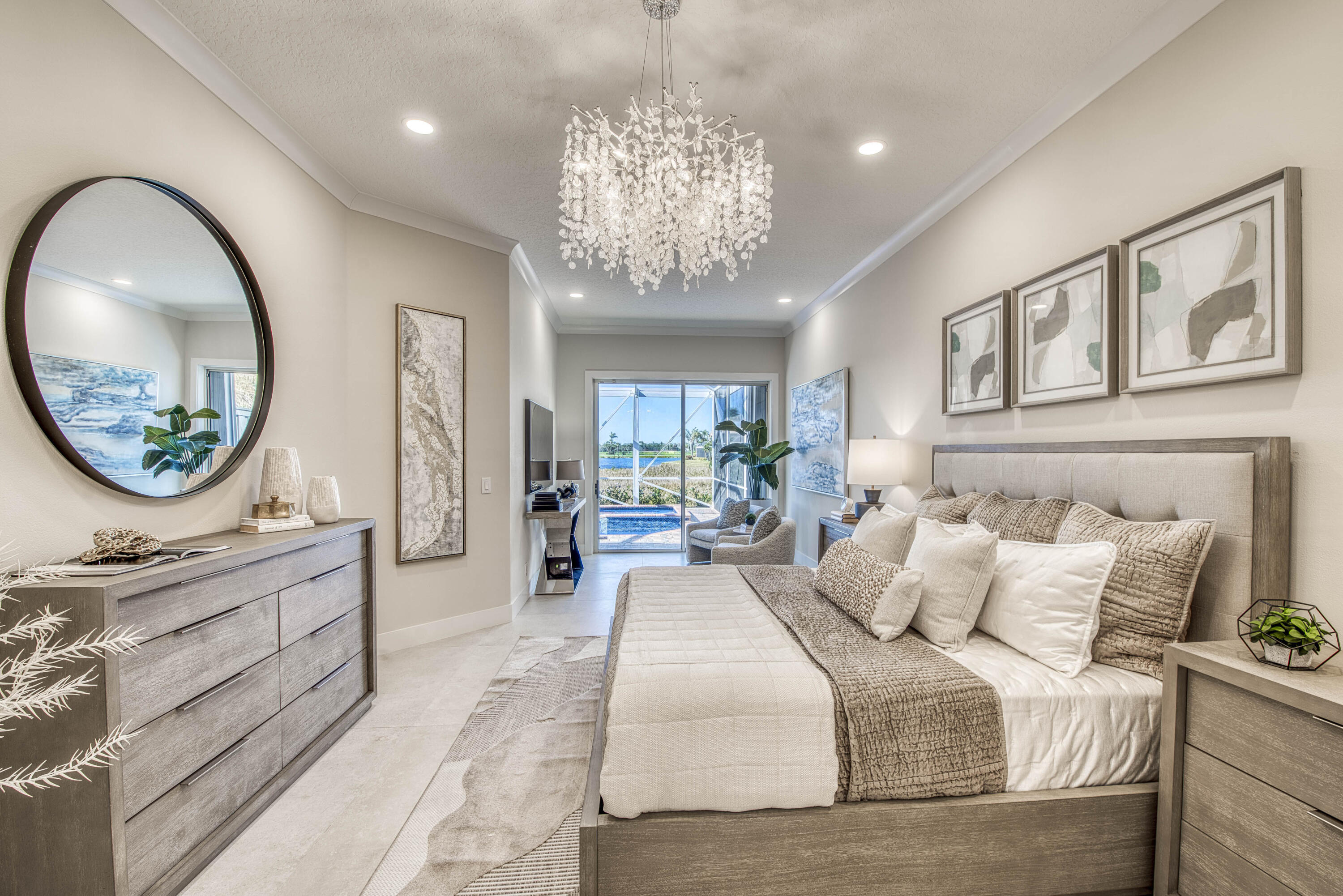 1003 Diamond Head Way