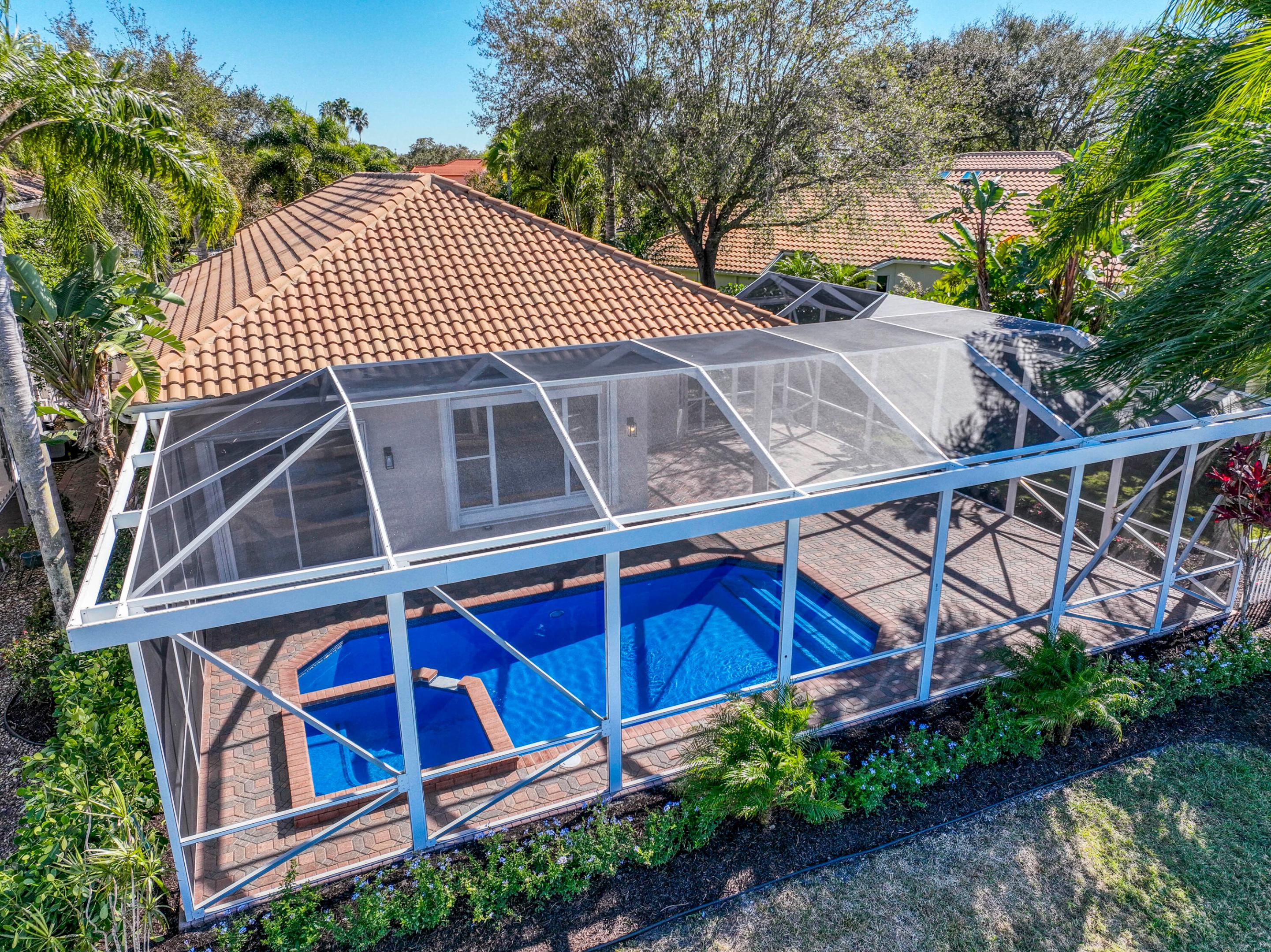 1003 Diamond Head Way