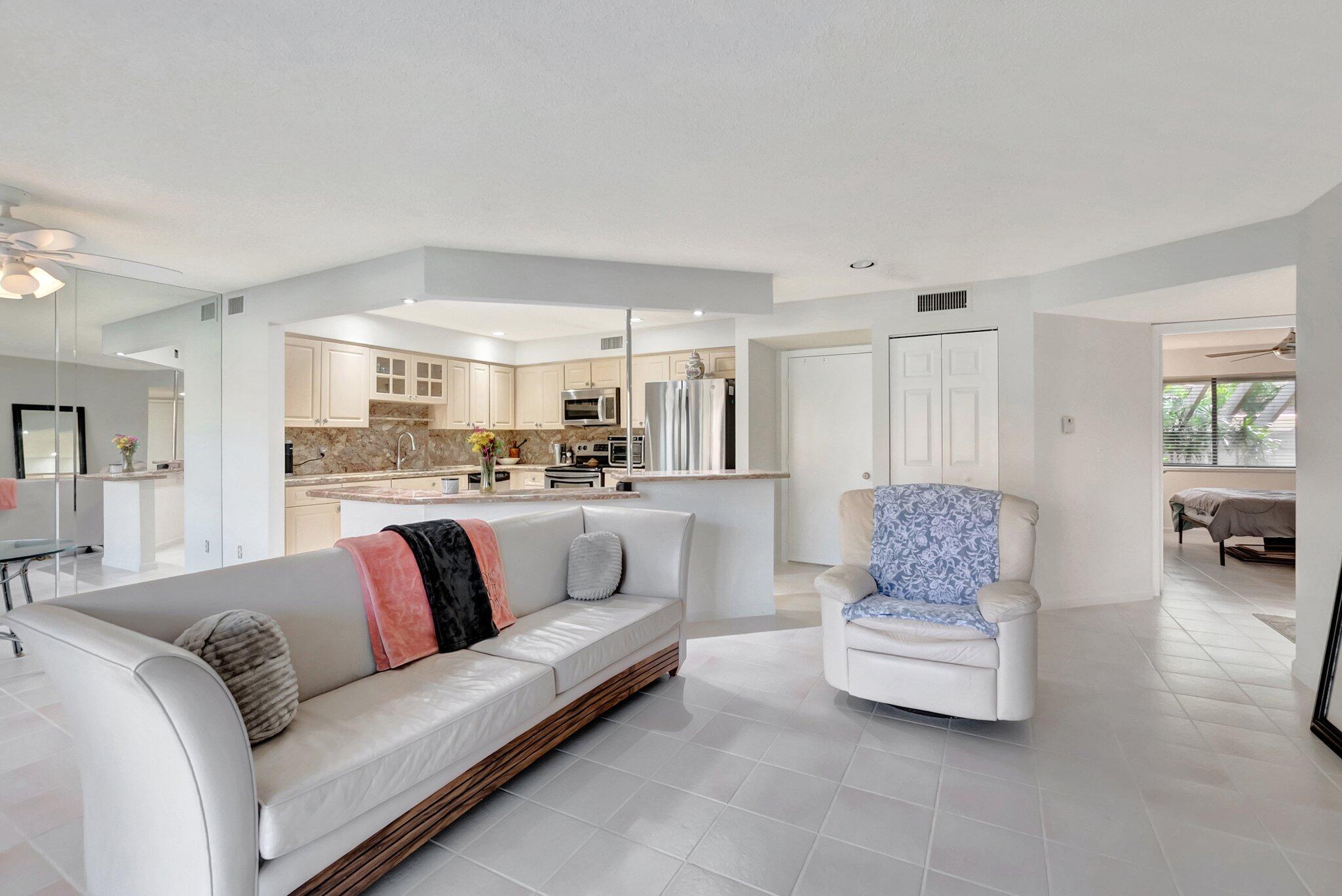 5731 Coach House Circle A