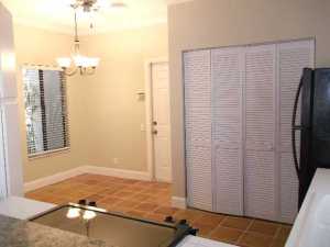 21726 Cromwell Circle