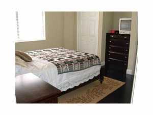 21726 Cromwell Circle