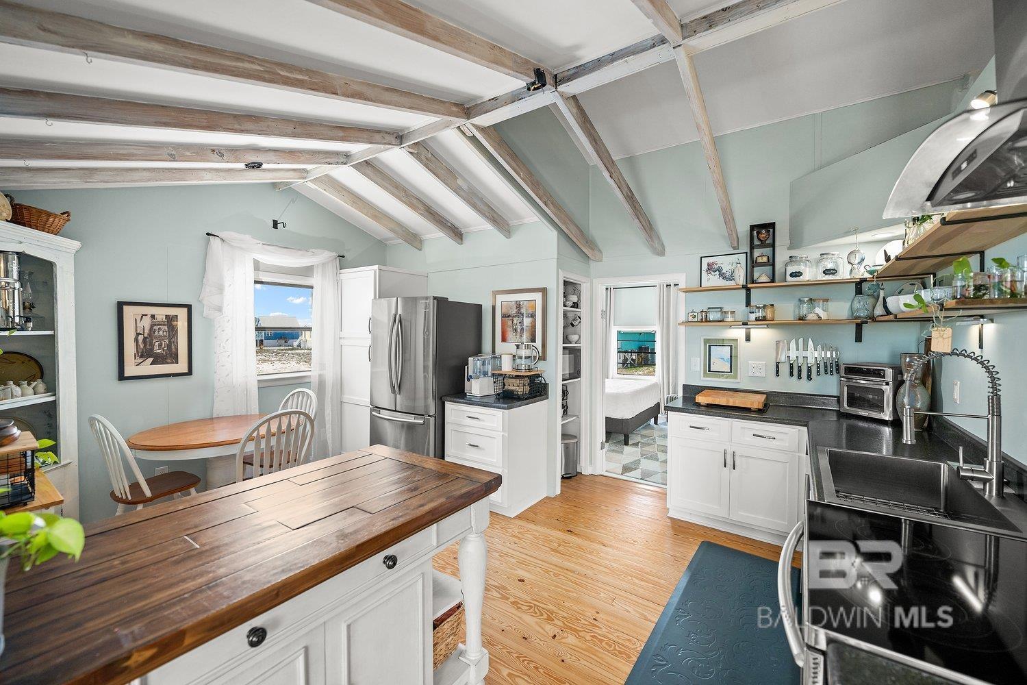 3425 Ponce De Leon Court