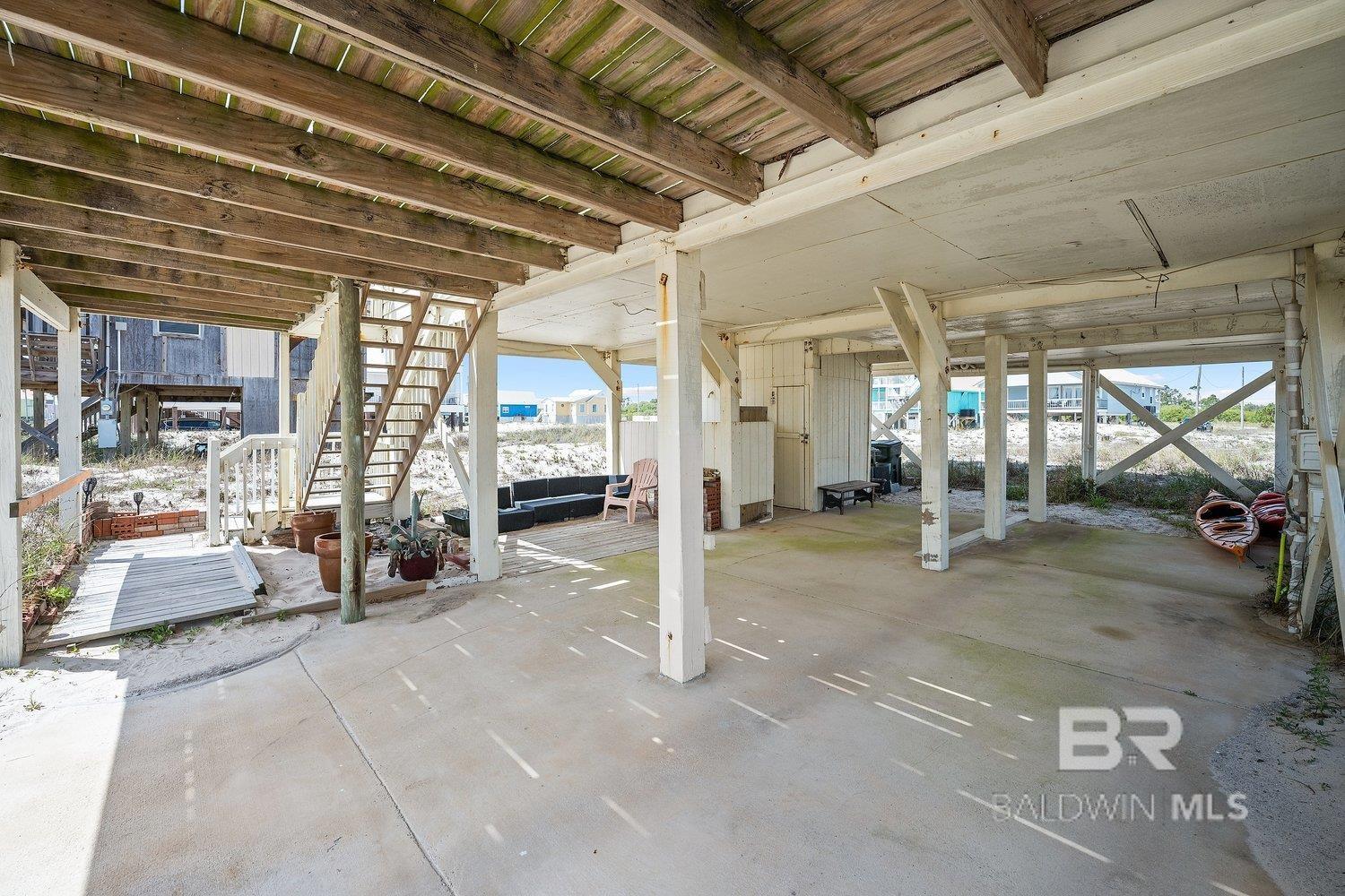 3425 Ponce De Leon Court