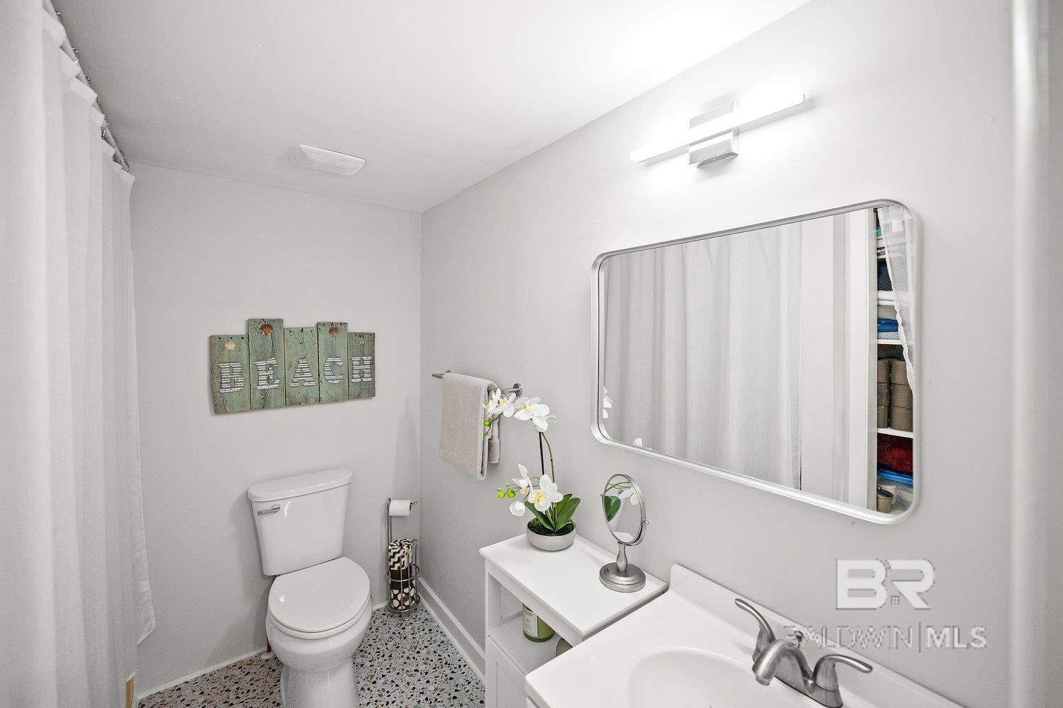 3425 Ponce De Leon Court