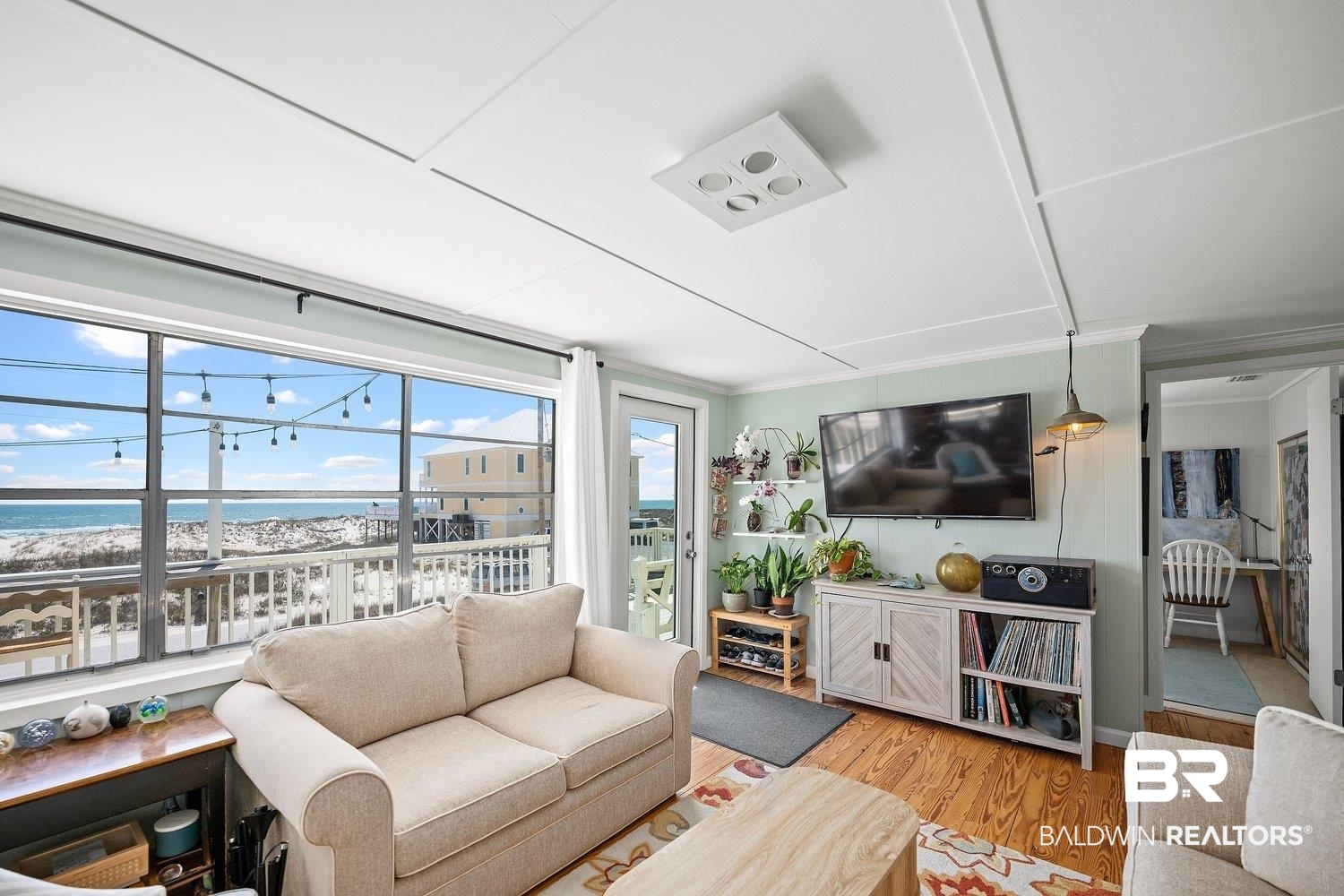 3425 Ponce De Leon Court