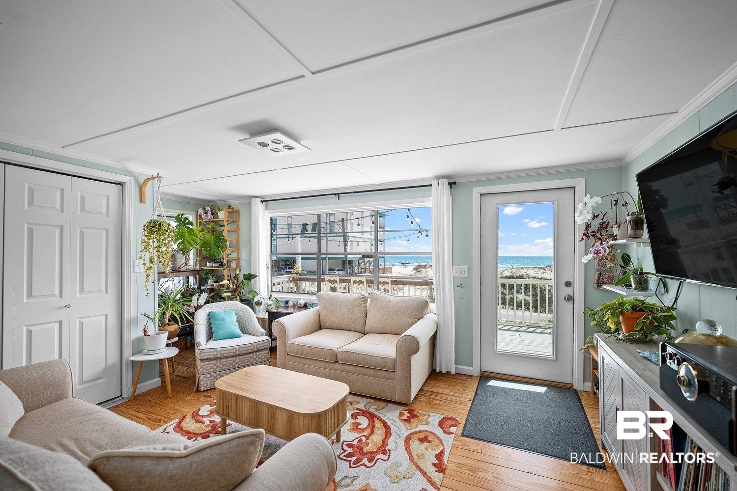 3425 Ponce De Leon Court