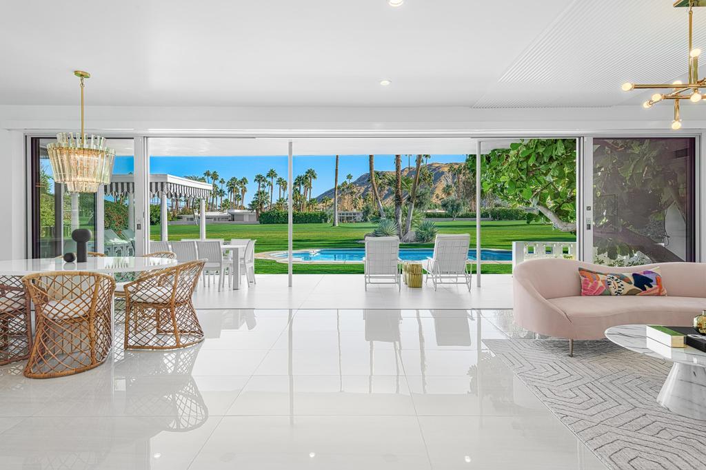 2622 S Calle Palo Fierro