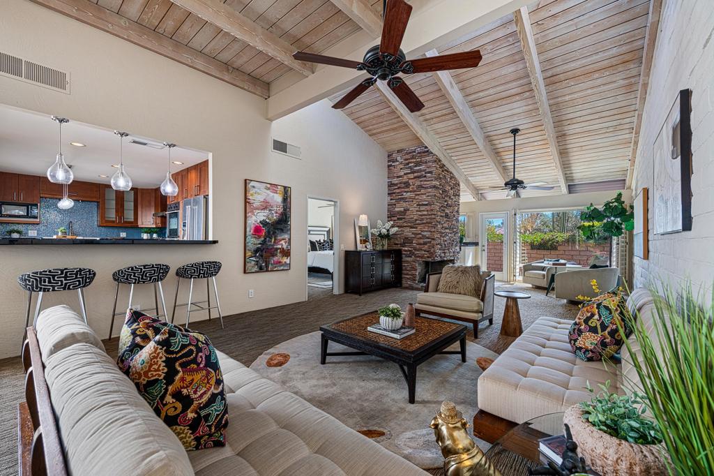 1316 W Primavera Drive