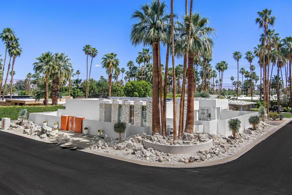 1190 S Calle De Maria